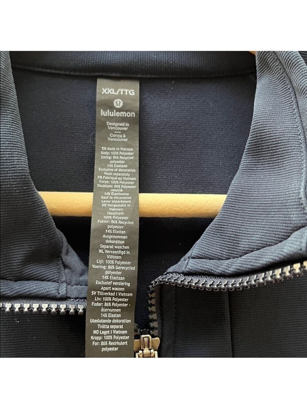 lululemon Men's True Navy Sojourn Jacket XXL - Picture 8 of 11